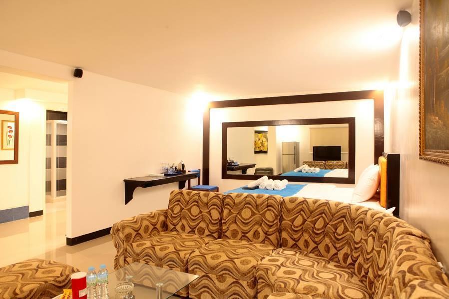 V.F. Four Season Hotel Angeles Εξωτερικό φωτογραφία